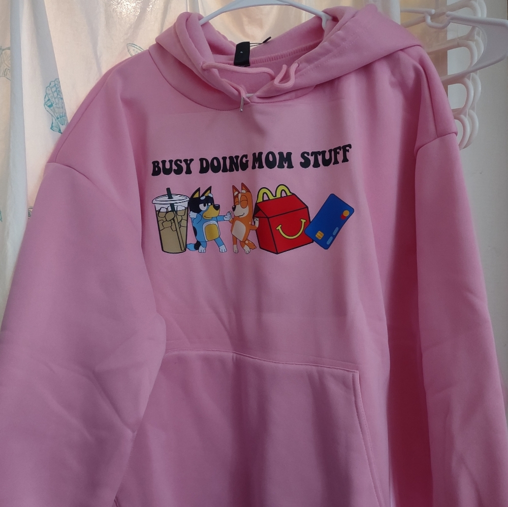 Busy bluey mom stuff hoodie